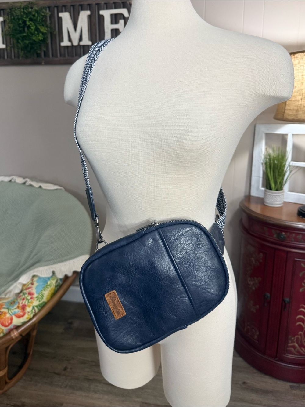 Wrangler Cross Body Sling Bag